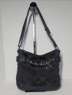 Coach Signature Optic Chain Shoulder/Duffel Bag                No.C1221- F19730